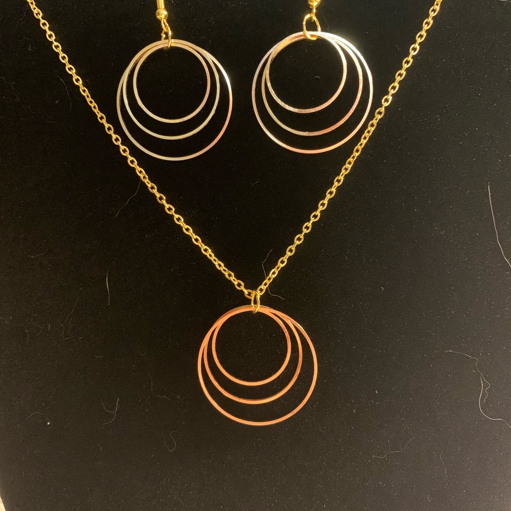Elegant Gold Triple Floating Hoop Necklace And Earring Set